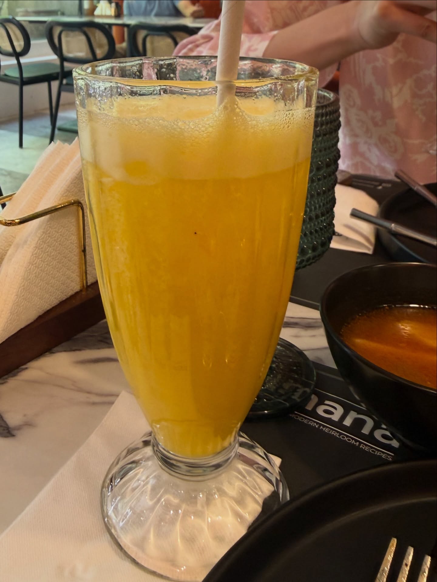 โอ๊ค - สมิทธิ์ อารยะสกุล