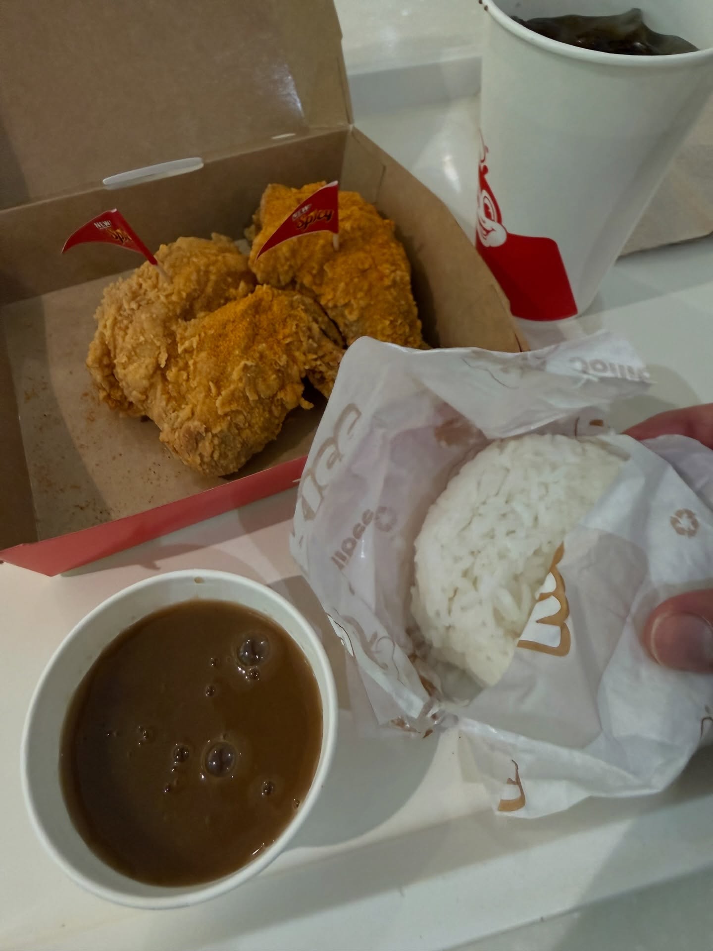 โอ๊ค - สมิทธิ์ อารยะสกุล