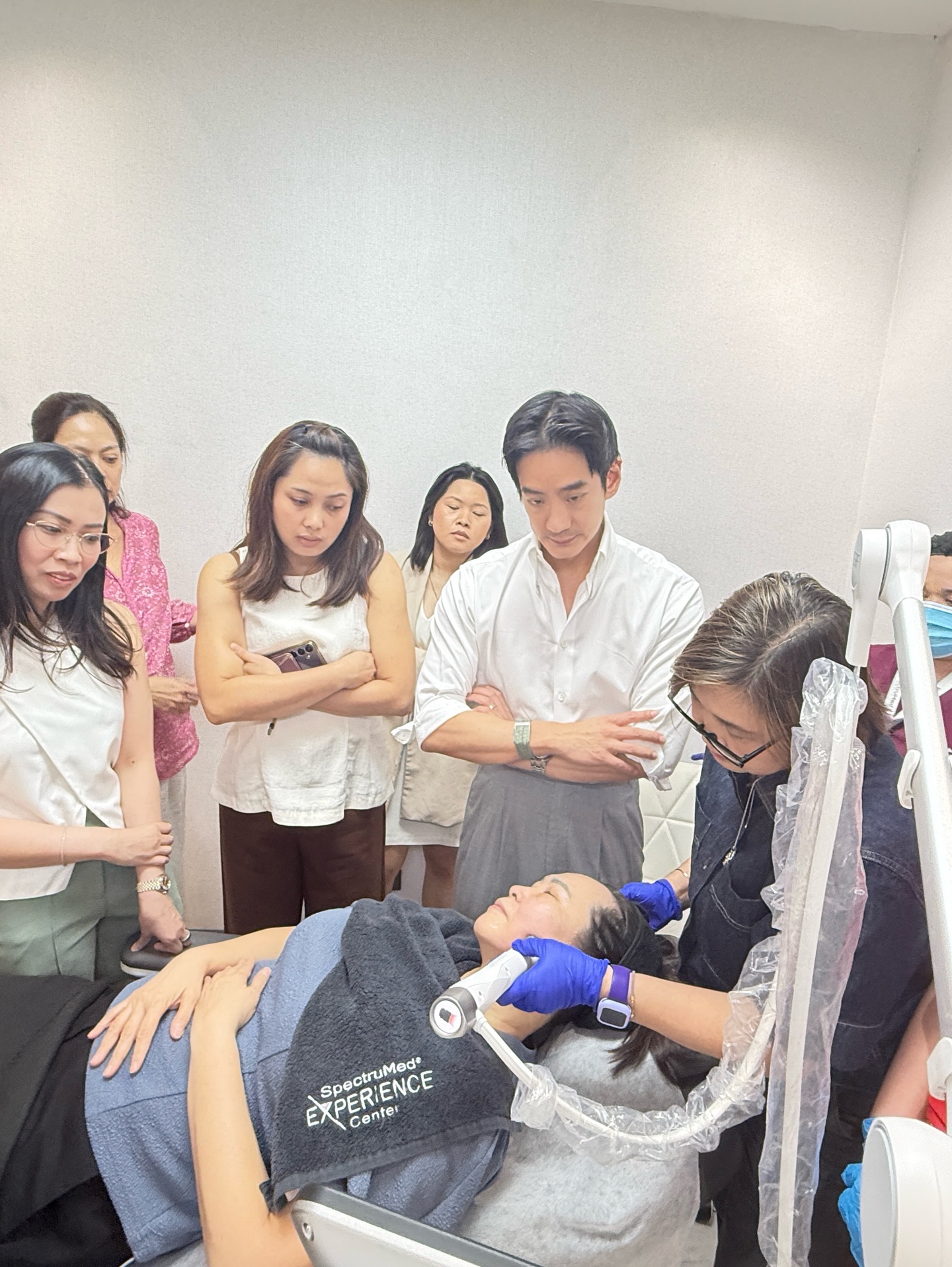 โอ๊ค - สมิทธิ์ อารยะสกุล