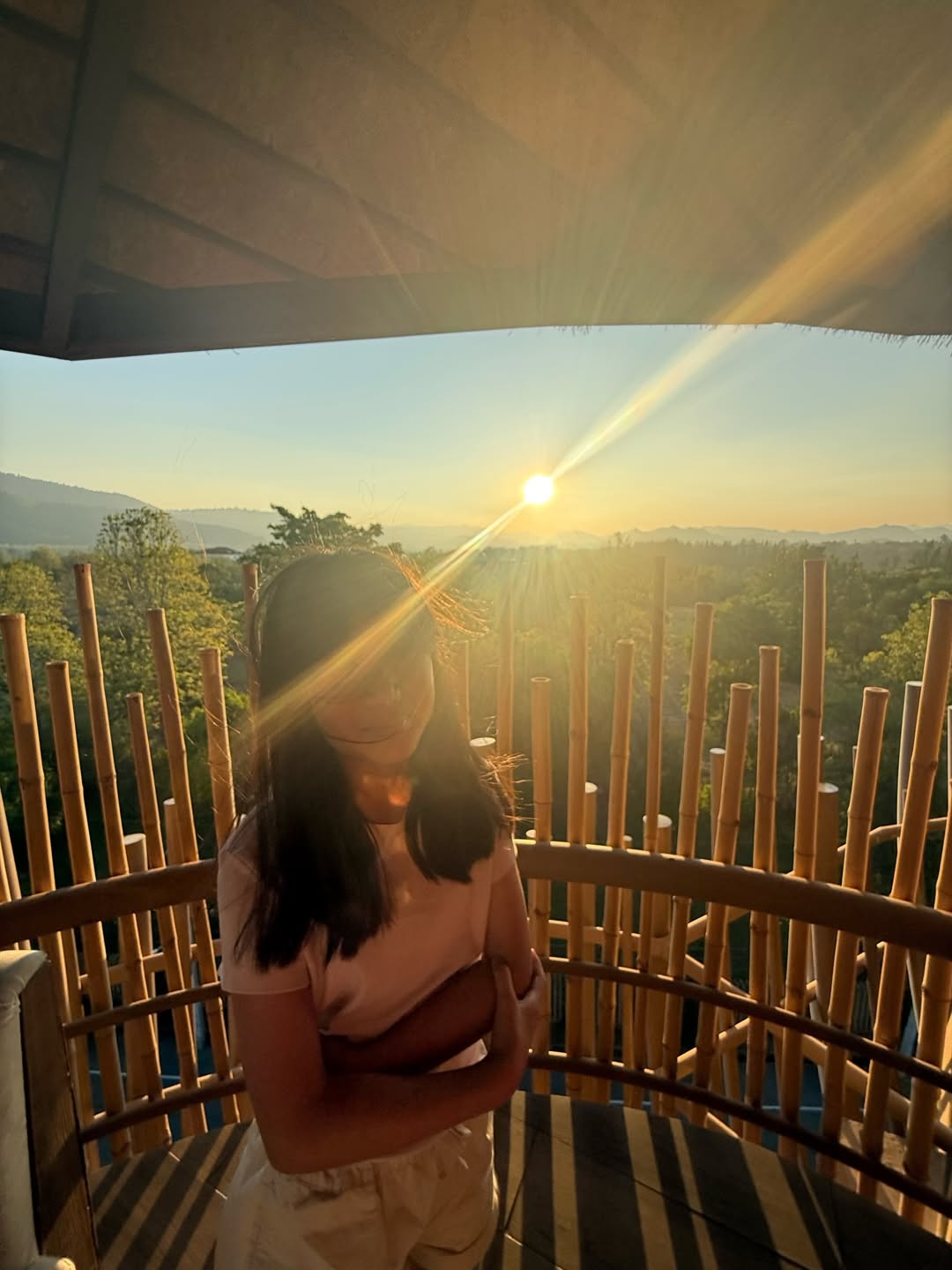 โอ๊ค - สมิทธิ์ อารยะสกุล