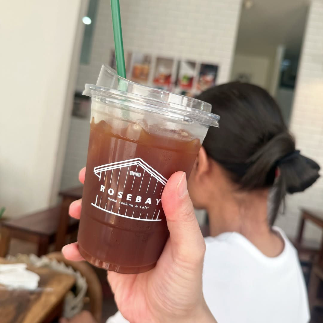 โอ๊ค - สมิทธิ์ อารยะสกุล