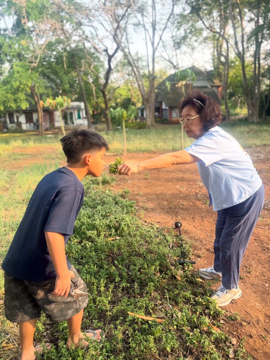 โอ๊ค - สมิทธิ์ อารยะสกุล