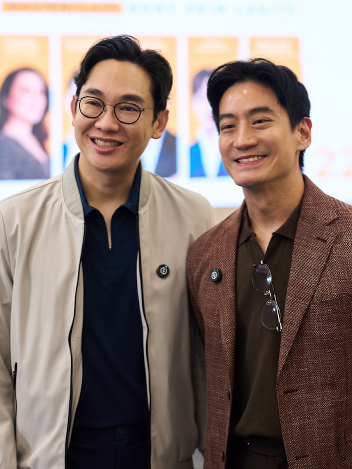 โอ๊ค - สมิทธิ์ อารยะสกุล