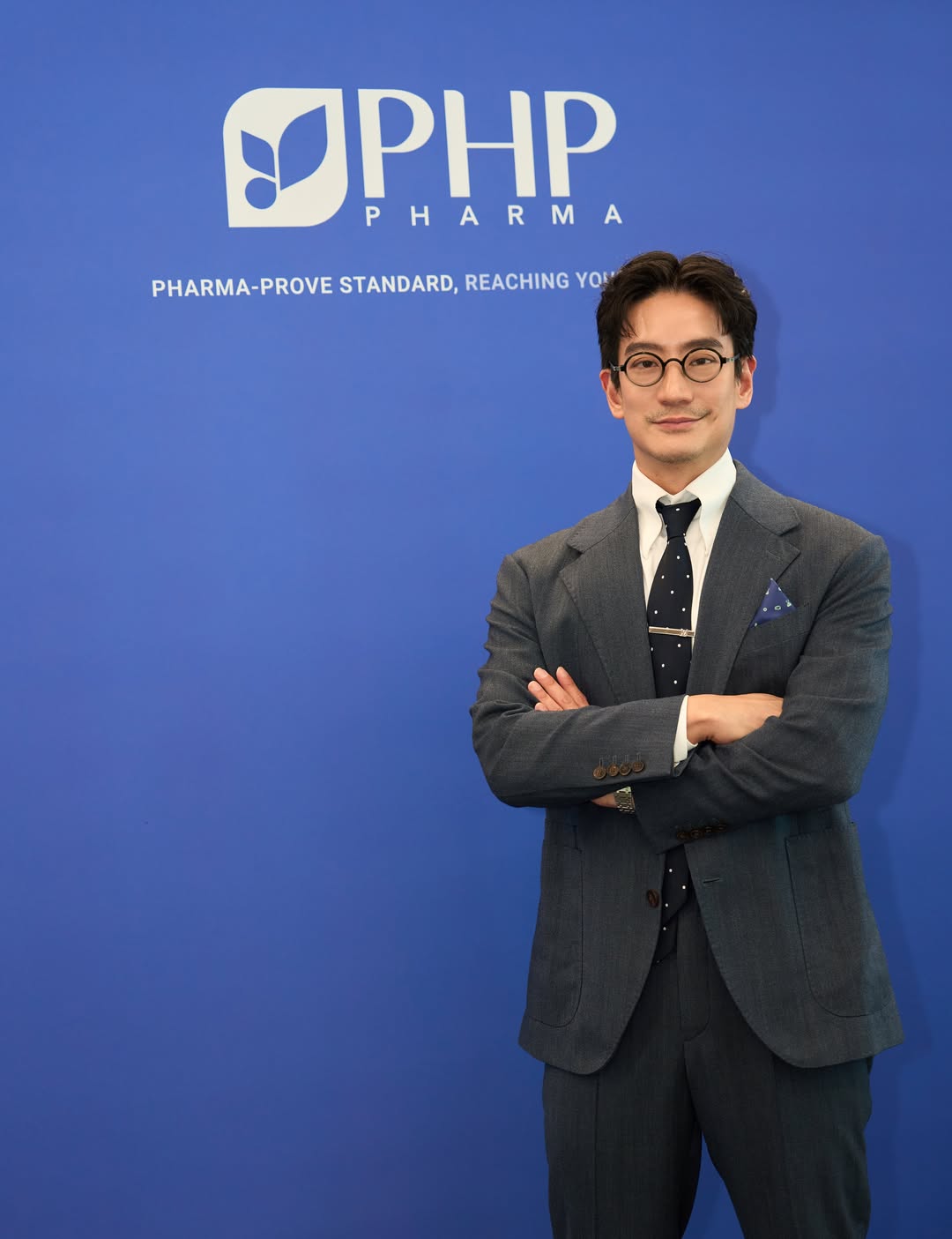 โอ๊ค - สมิทธิ์ อารยะสกุล