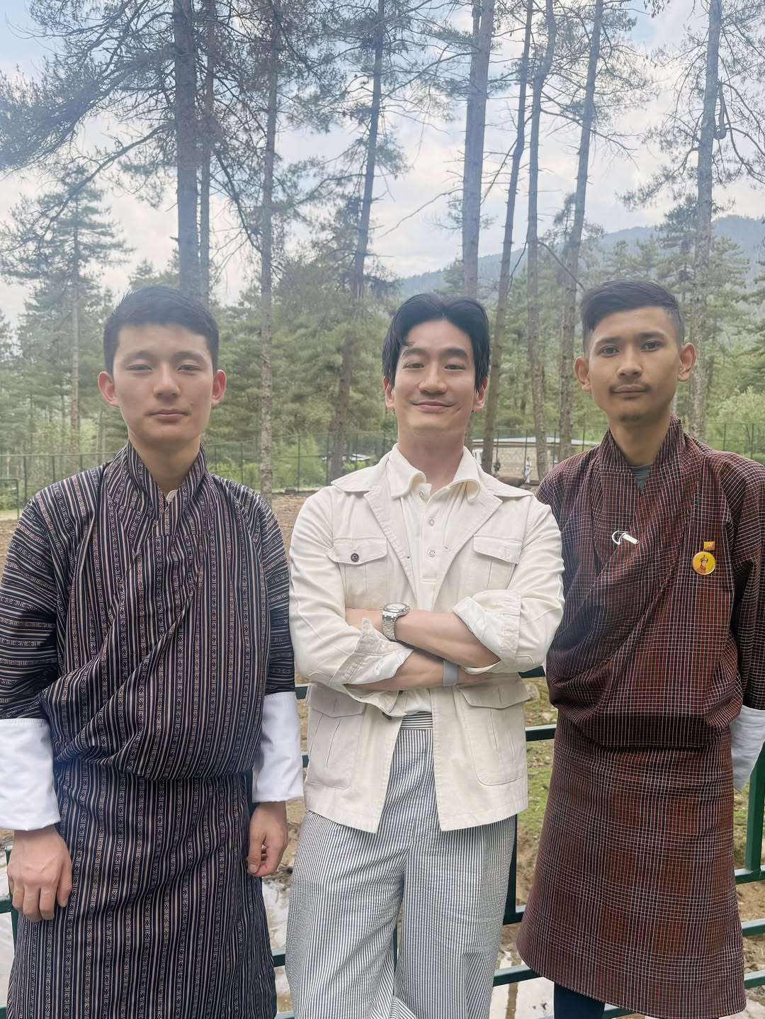 โอ๊ค - สมิทธิ์ อารยะสกุล