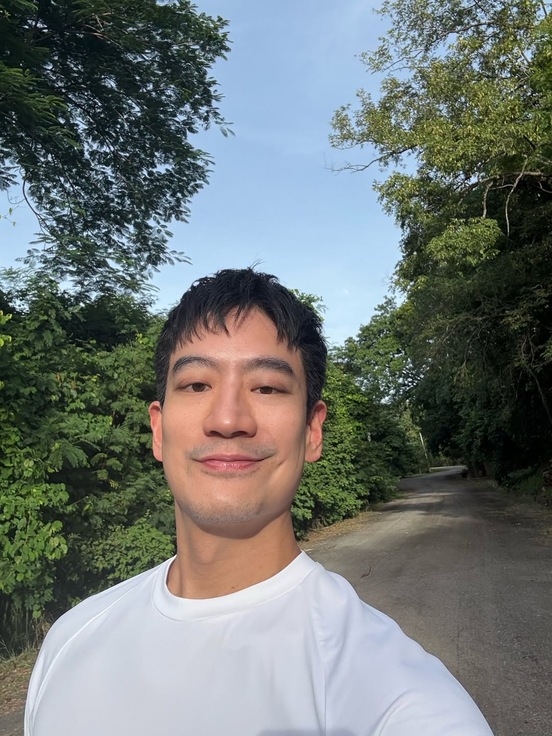 โอ๊ค - สมิทธิ์ อารยะสกุล