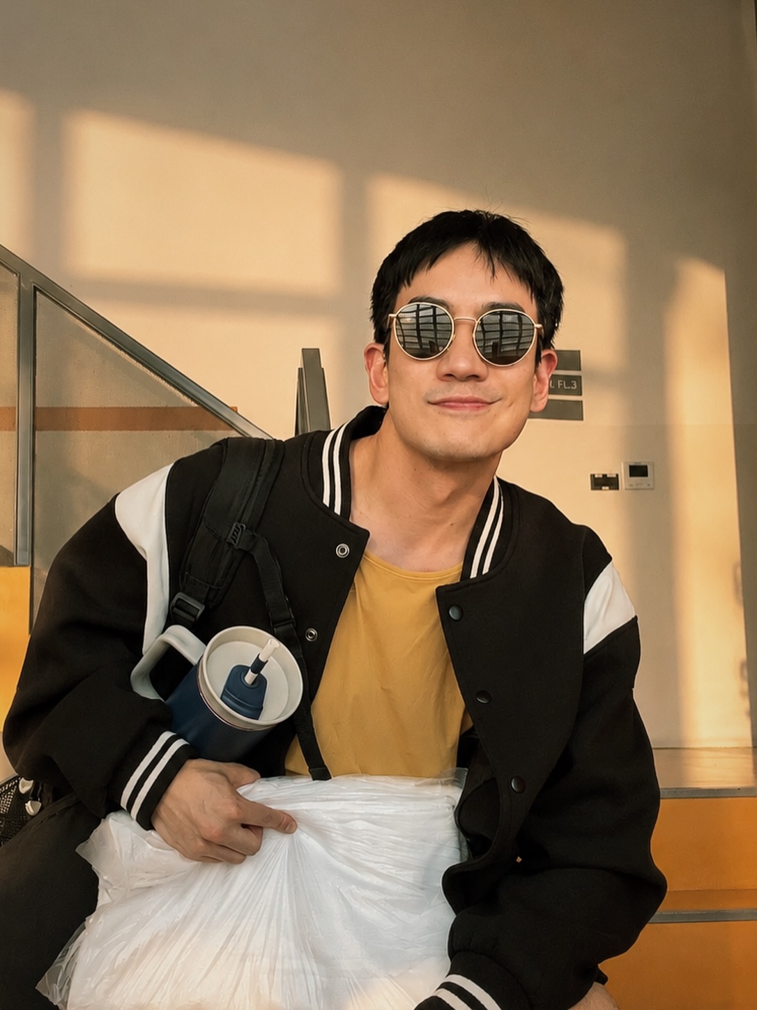 โอ๊ค - สมิทธิ์ อารยะสกุล