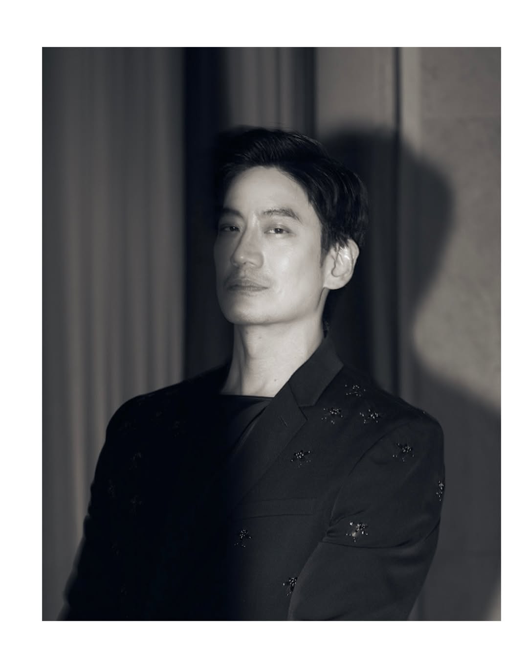 โอ๊ค - สมิทธิ์ อารยะสกุล