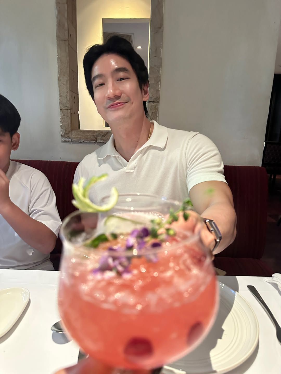 โอ๊ค - สมิทธิ์ อารยะสกุล
