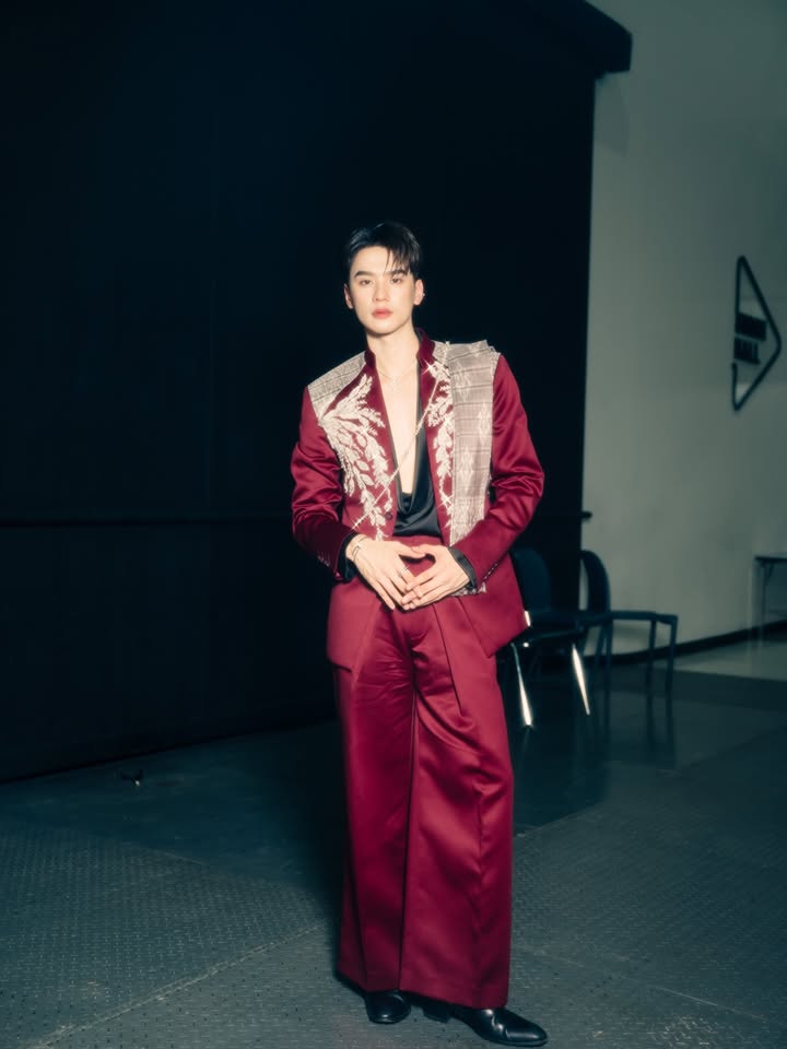 เก่ง - หฤษฎ์ บัวย้อย