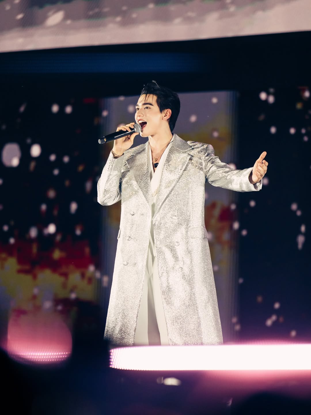 เก่ง - หฤษฎ์ บัวย้อย