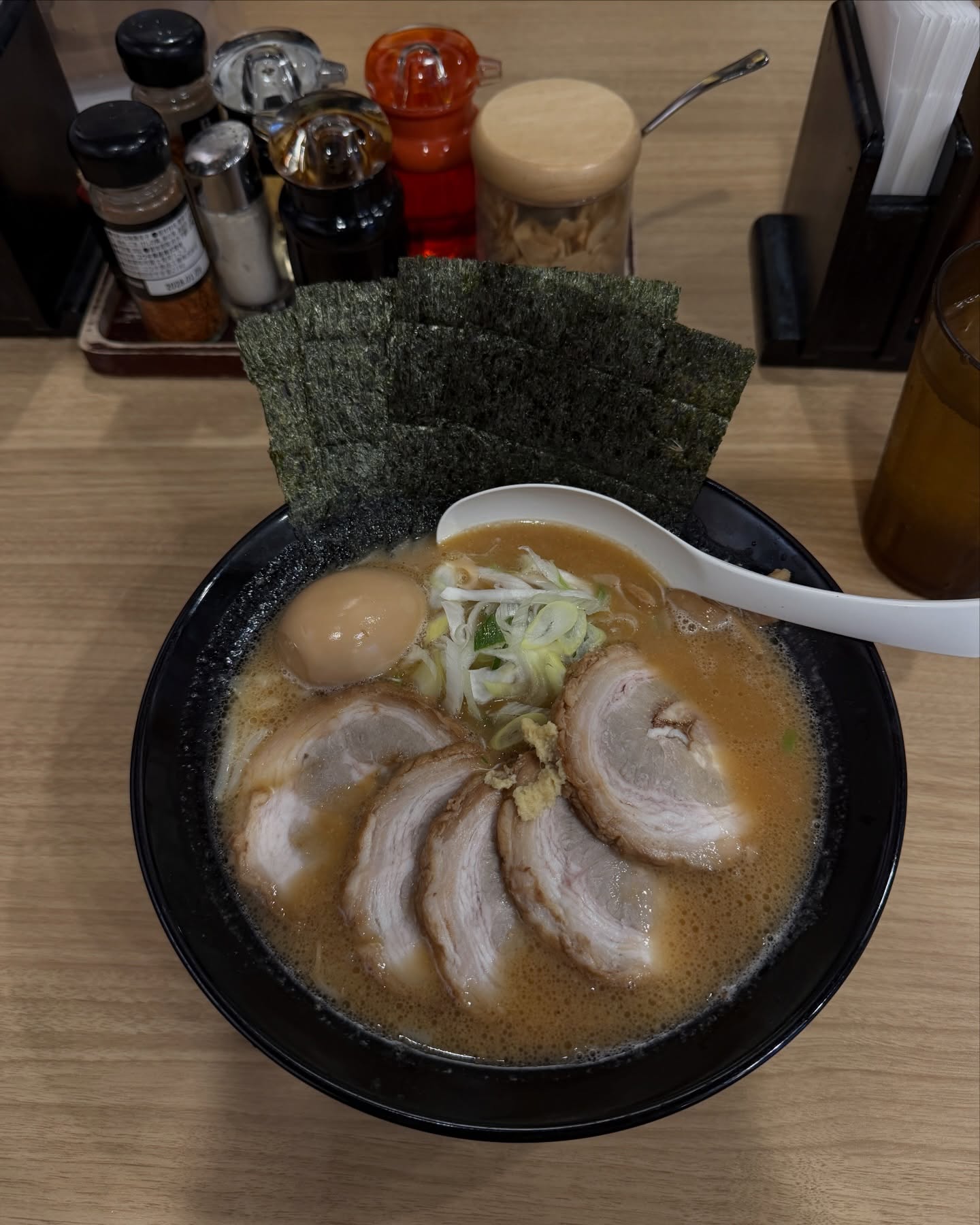 เก่ง - หฤษฎ์ บัวย้อย