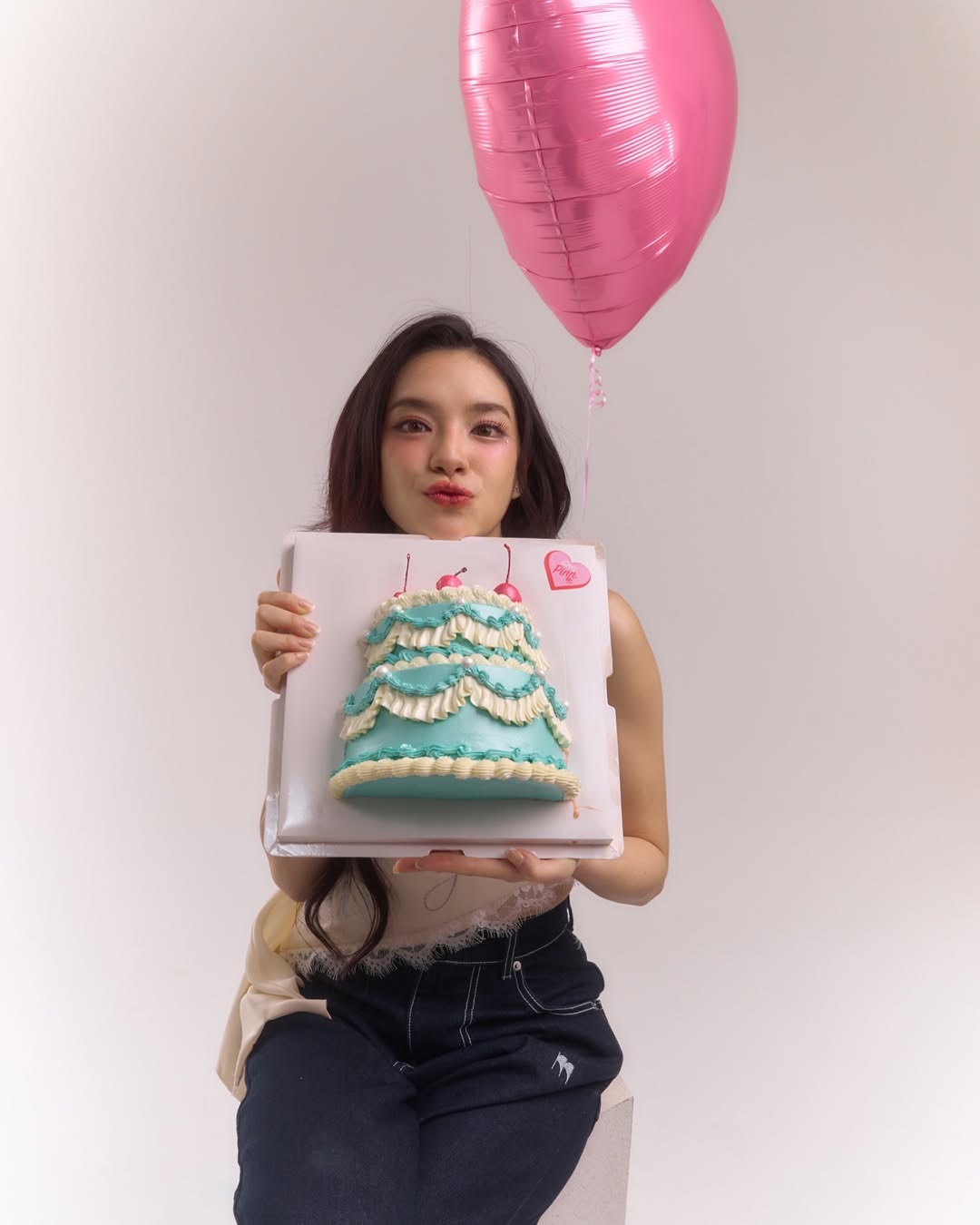 เฌอปราง อารีย์กุล