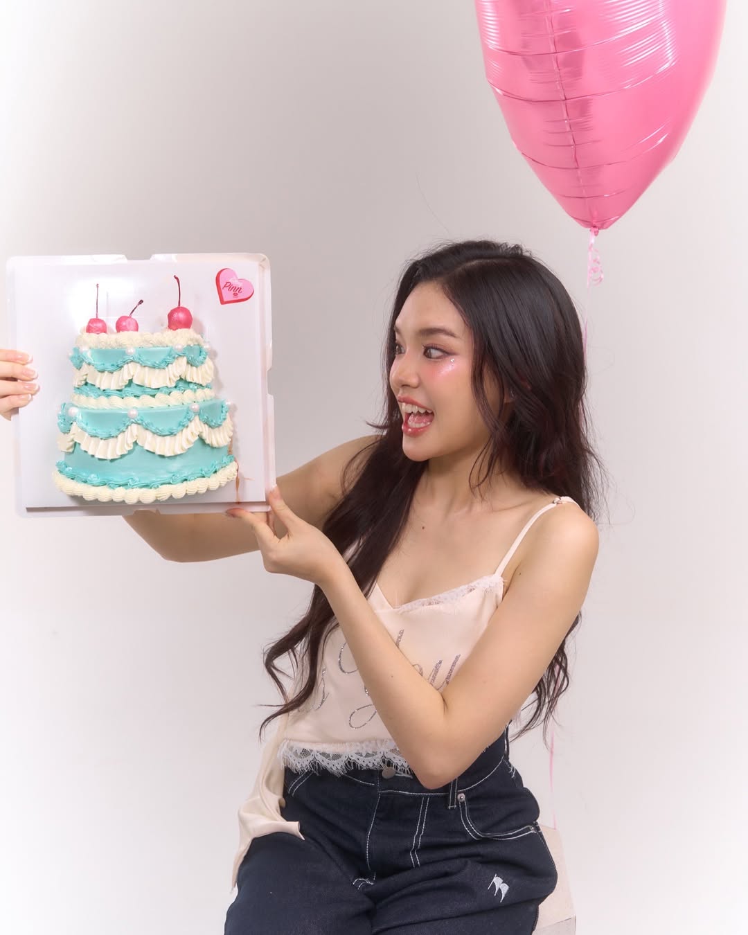 เฌอปราง อารีย์กุล