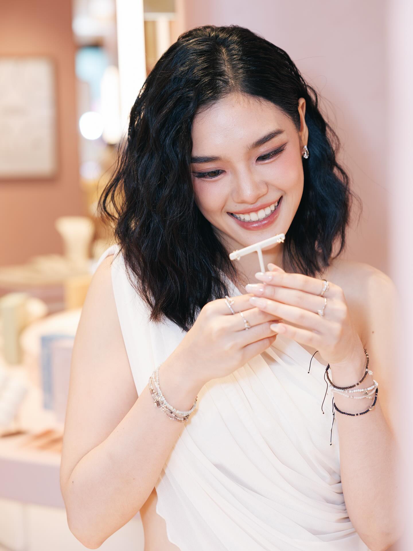 เฌอปราง อารีย์กุล