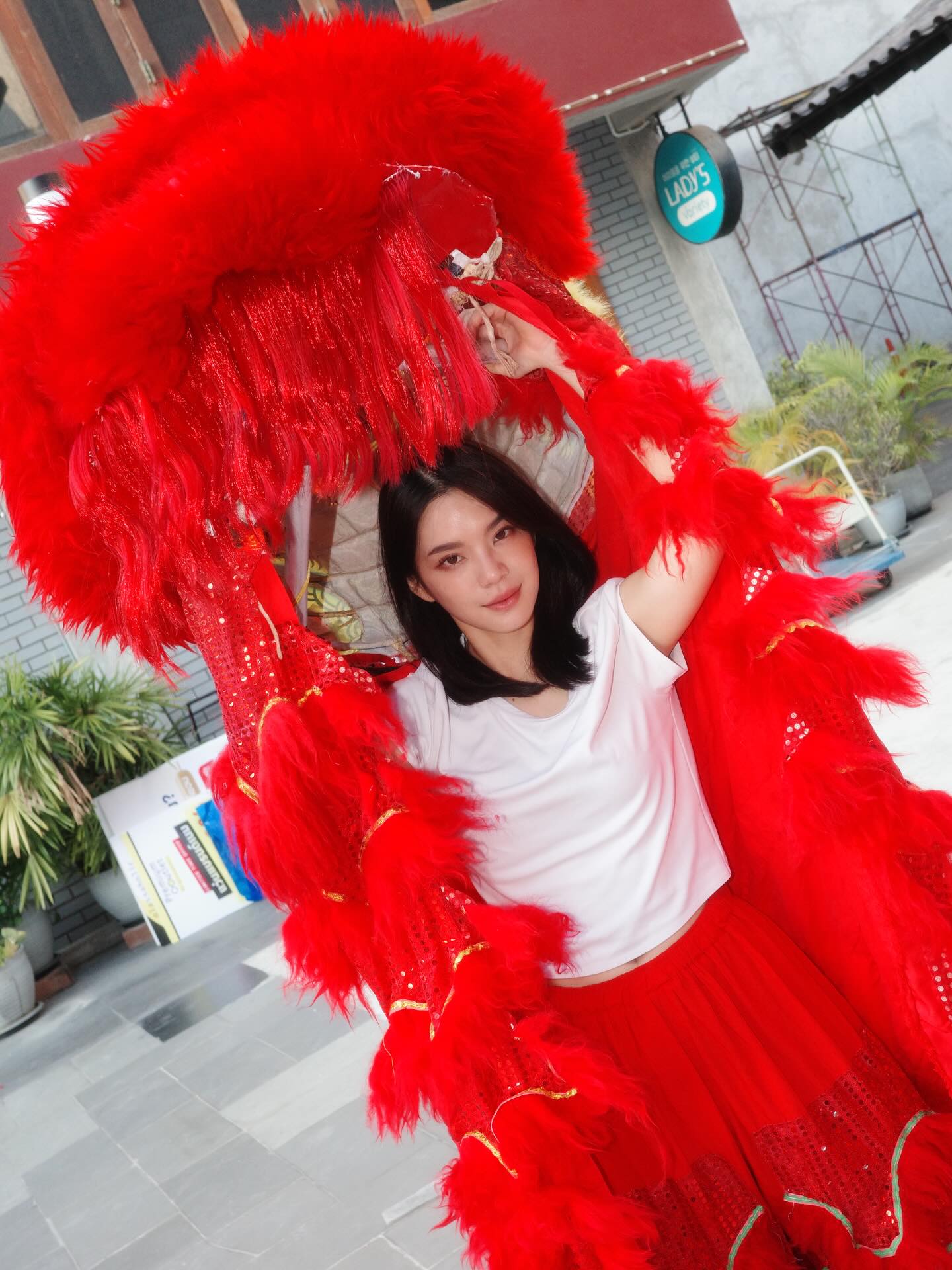 เฌอปราง อารีย์กุล