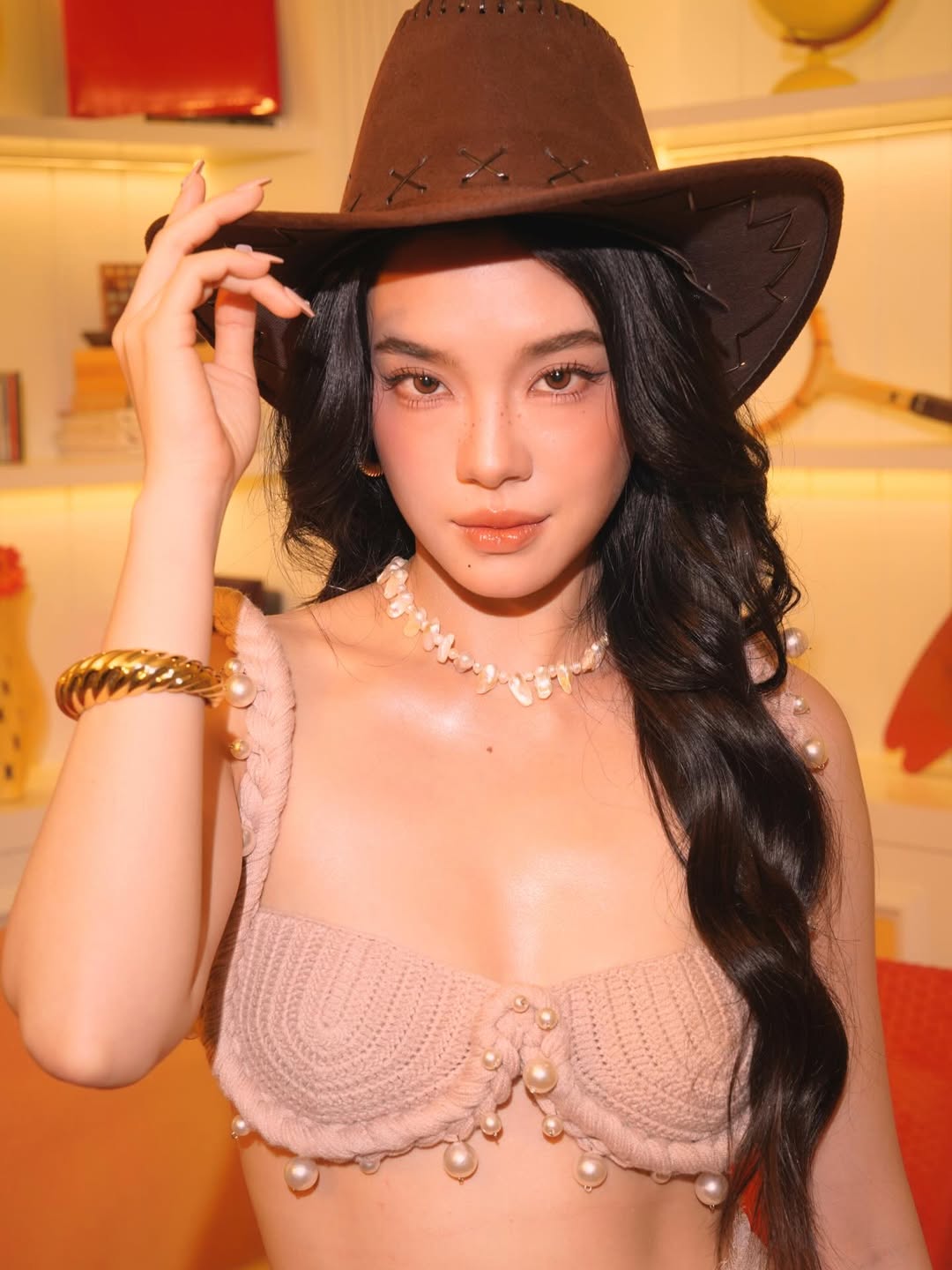 เฌอปราง อารีย์กุล