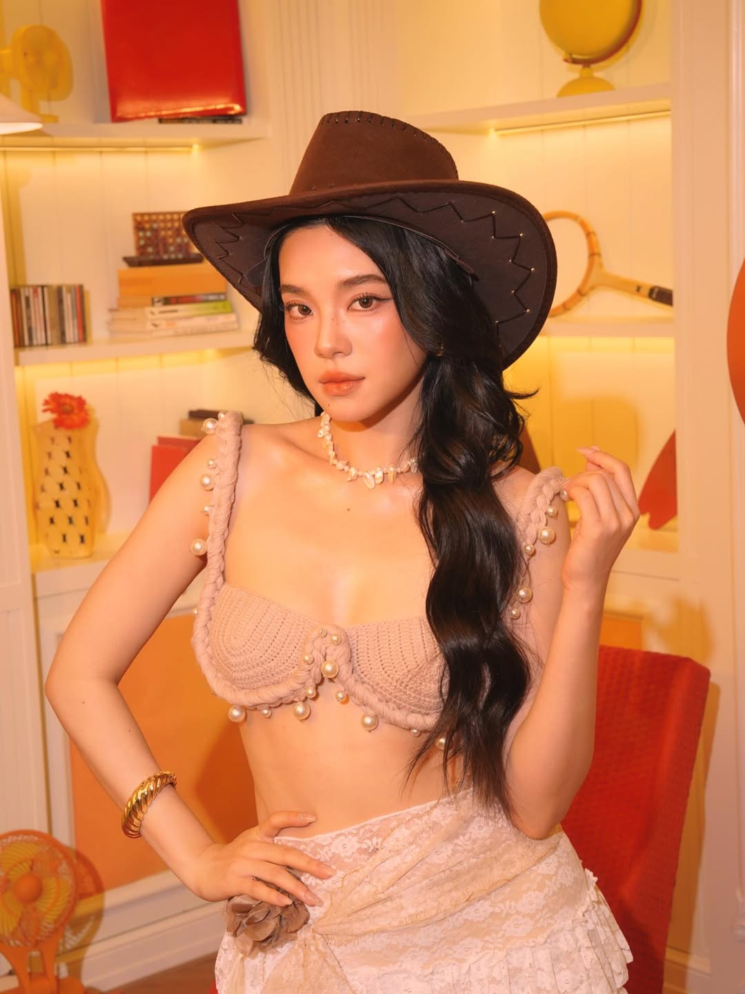 เฌอปราง อารีย์กุล