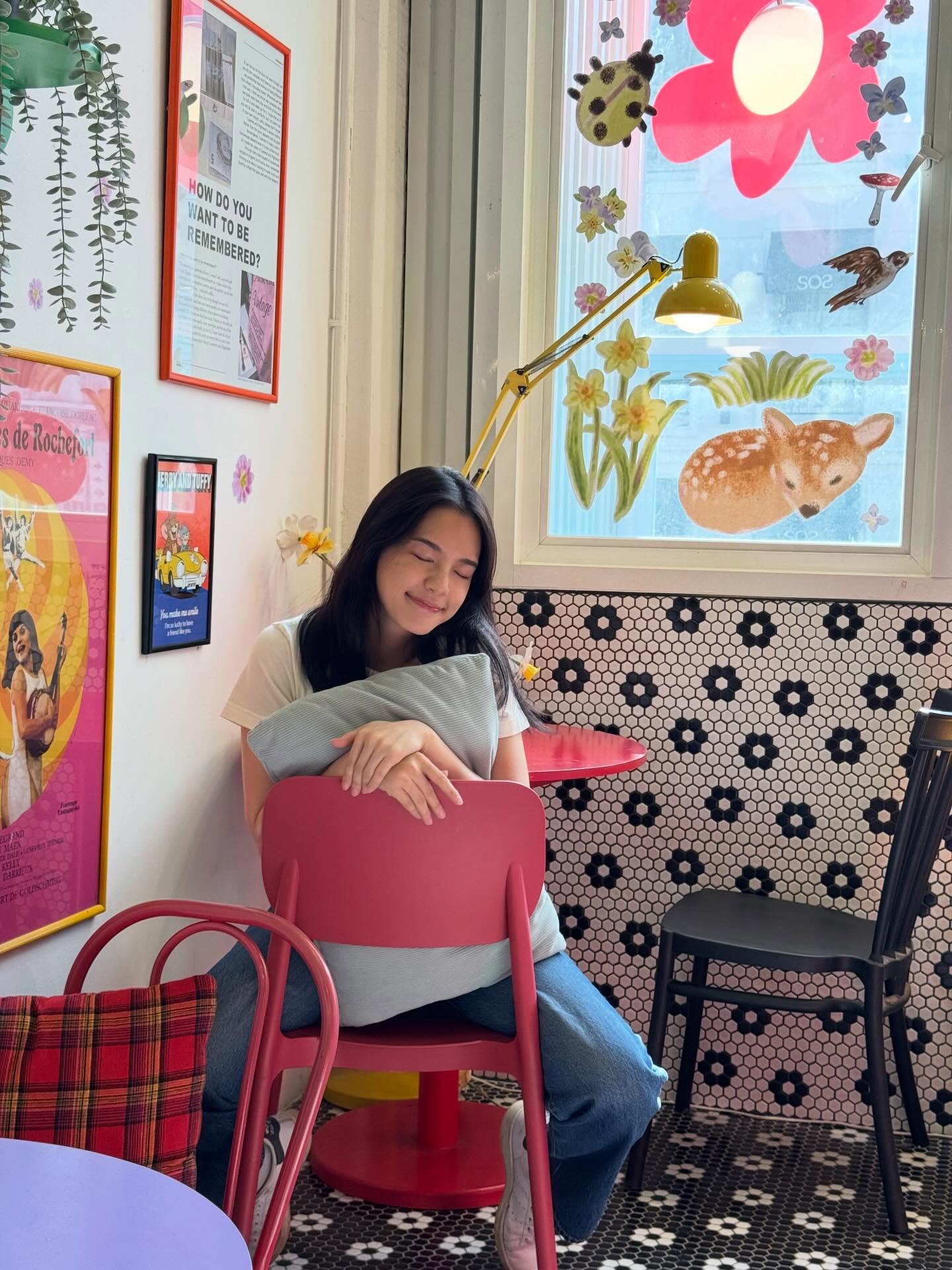 เฌอปราง อารีย์กุล