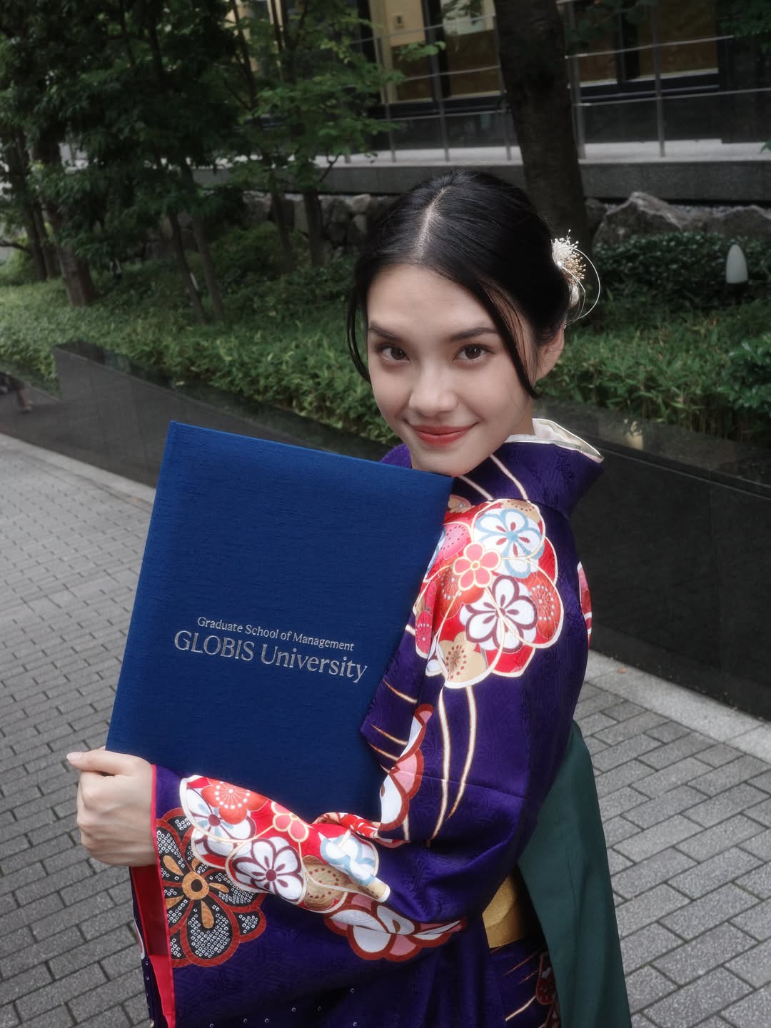 เฌอปราง อารีย์กุล