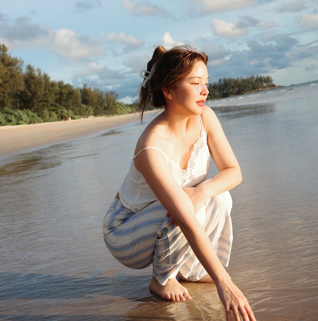 อร - พัศชนันท์ เจียจิรโชติ