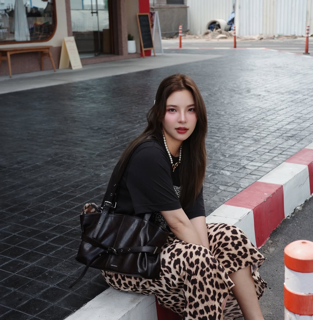 อร - พัศชนันท์ เจียจิรโชติ