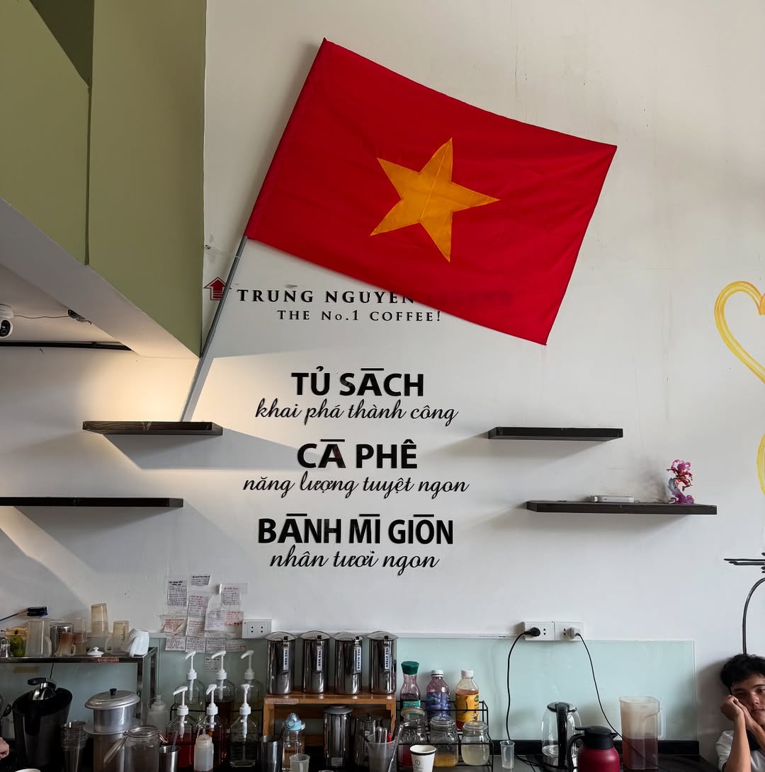 อร - พัศชนันท์ เจียจิรโชติ