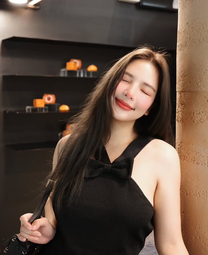 อร - พัศชนันท์ เจียจิรโชติ