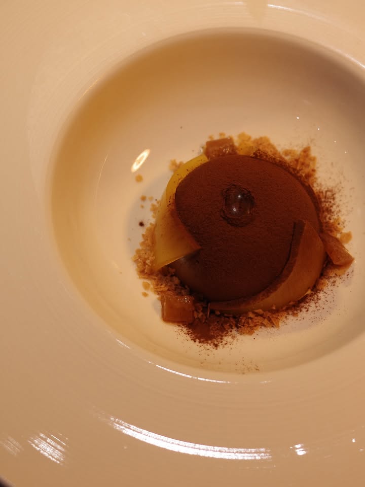 อร - พัศชนันท์ เจียจิรโชติ