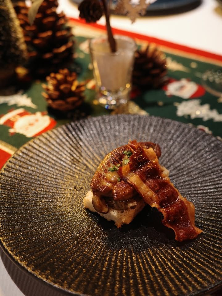 อร - พัศชนันท์ เจียจิรโชติ