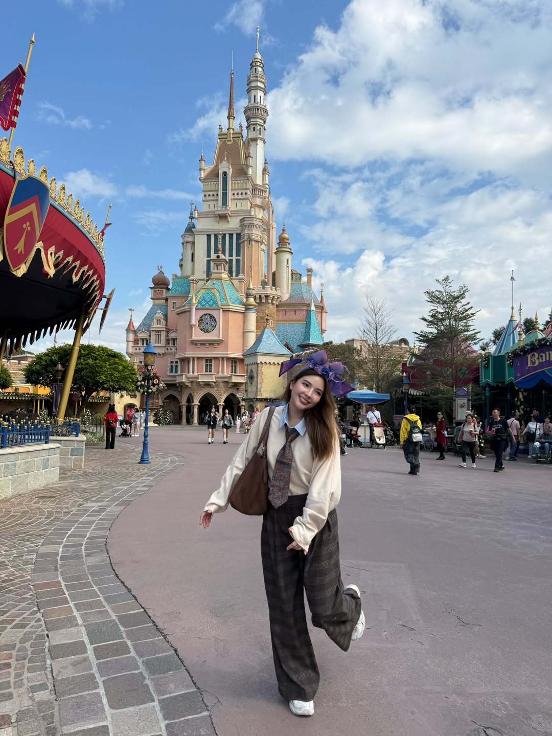 อร - พัศชนันท์ เจียจิรโชติ