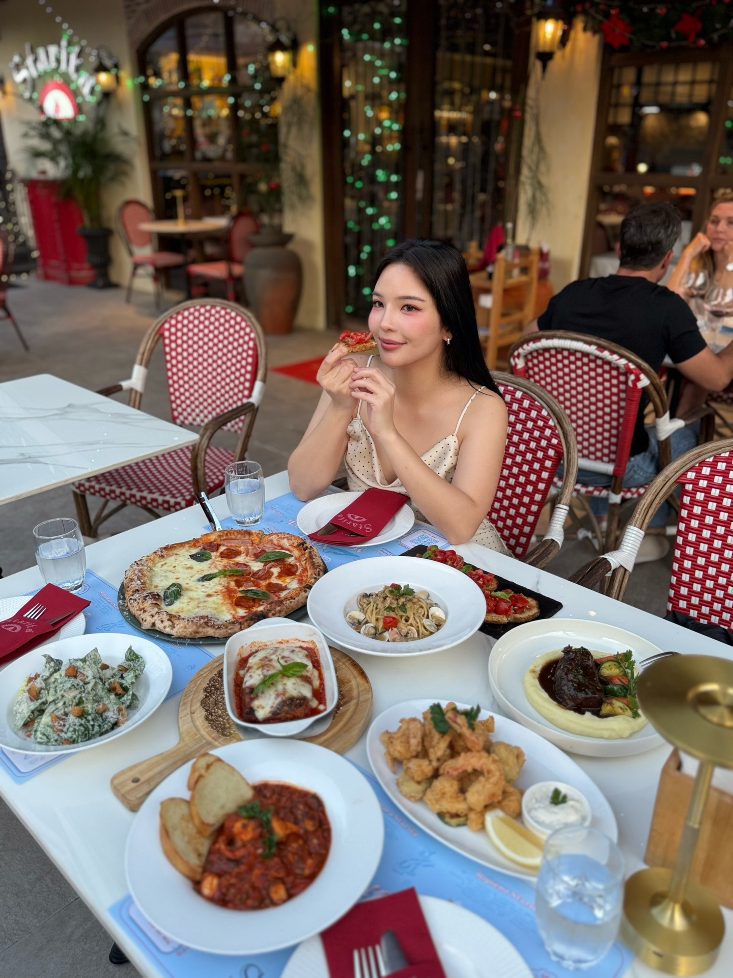 อร - พัศชนันท์ เจียจิรโชติ