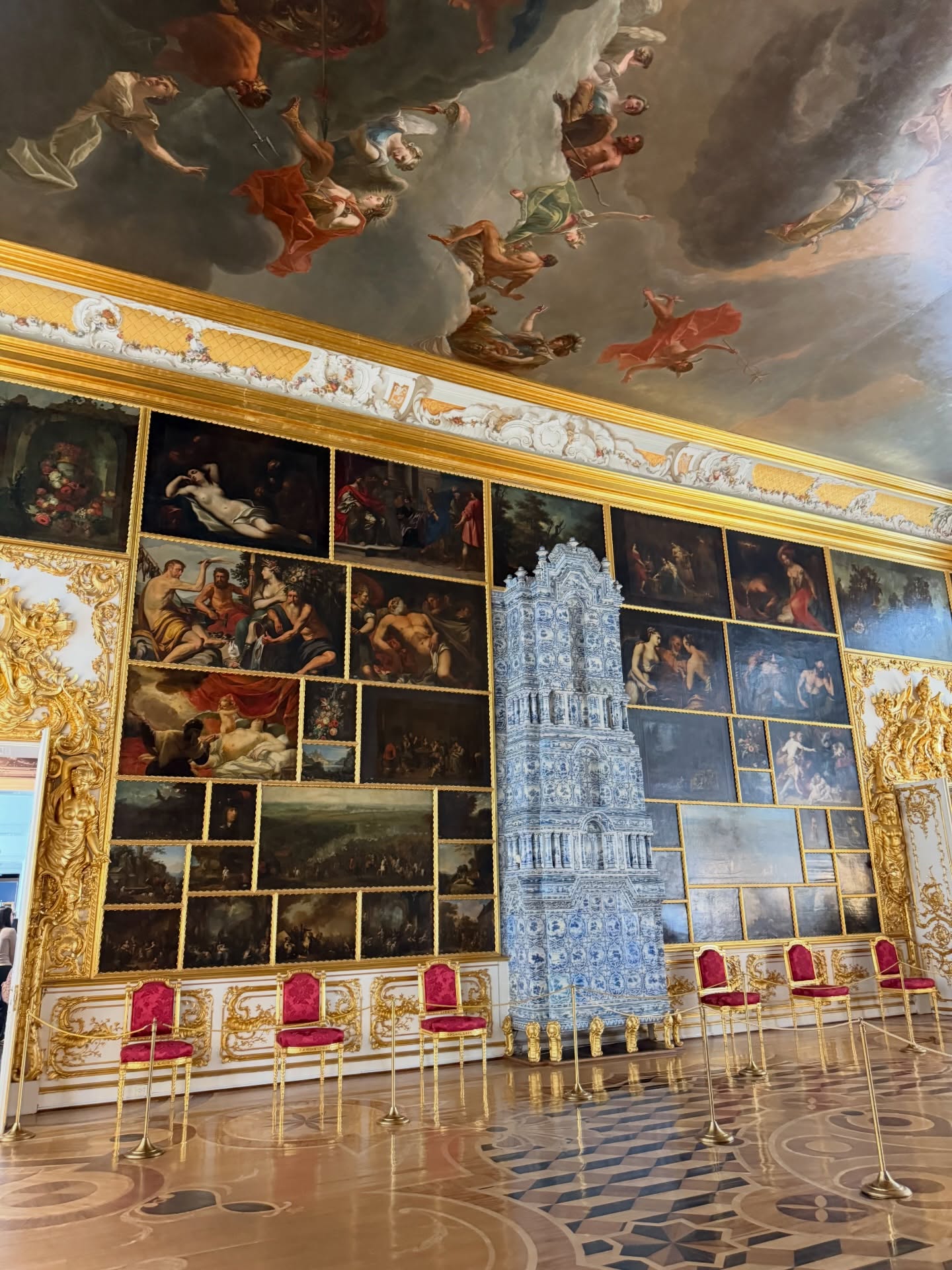 อร - พัศชนันท์ เจียจิรโชติ