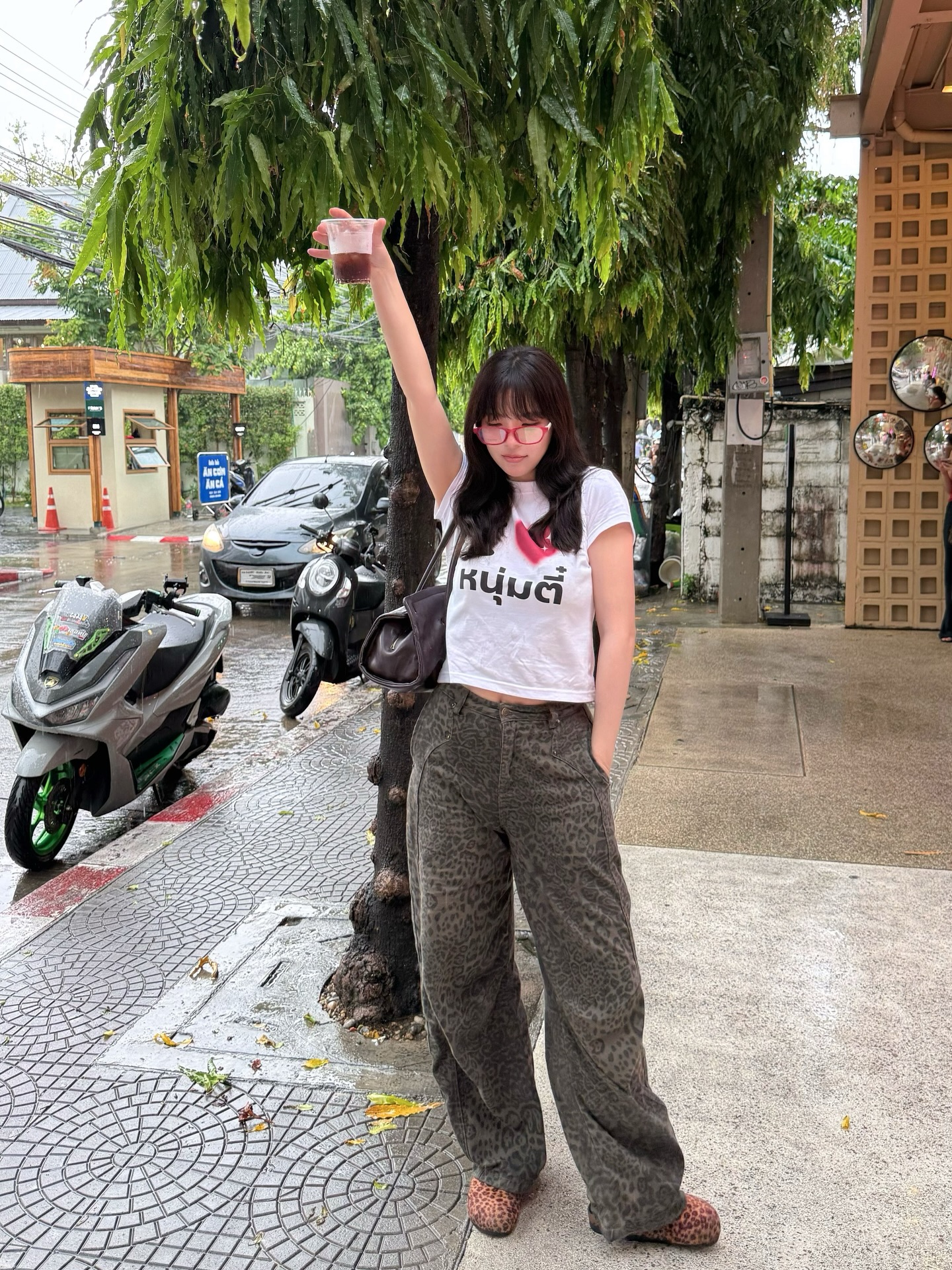 อร - พัศชนันท์ เจียจิรโชติ