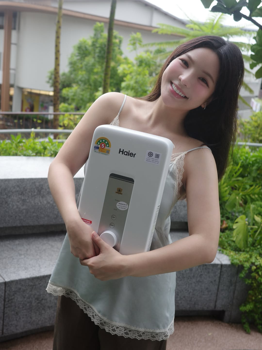 อร - พัศชนันท์ เจียจิรโชติ