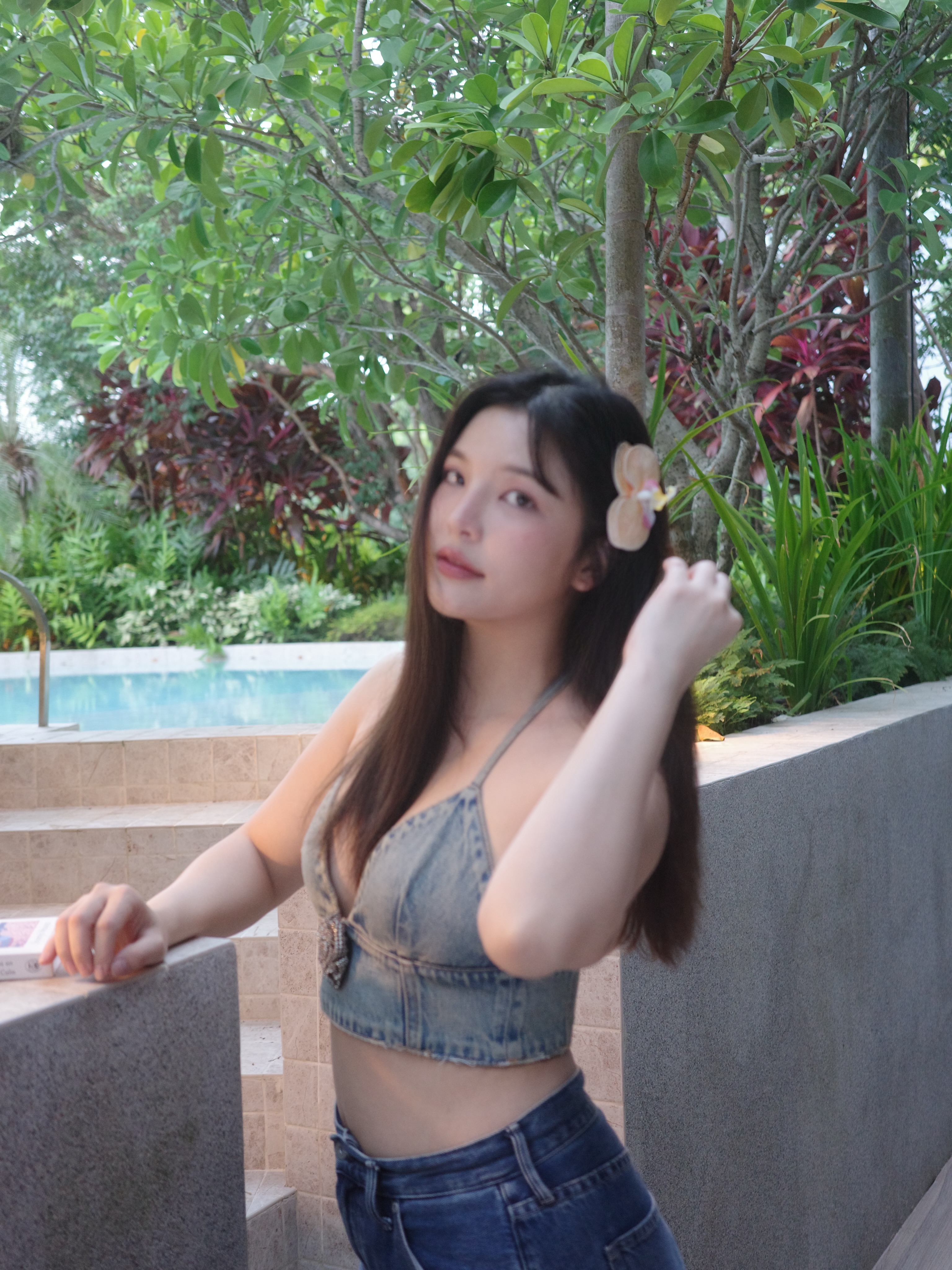 อร - พัศชนันท์ เจียจิรโชติ