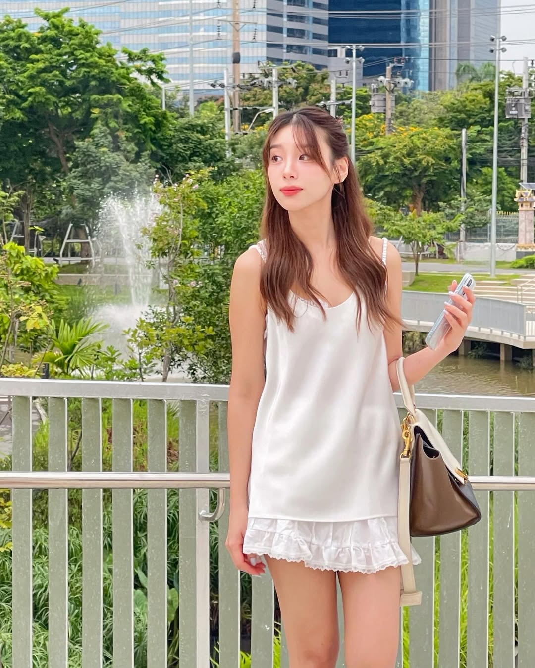 แก้ว - ณัฐรุจา ชุติวรรณโสภณ