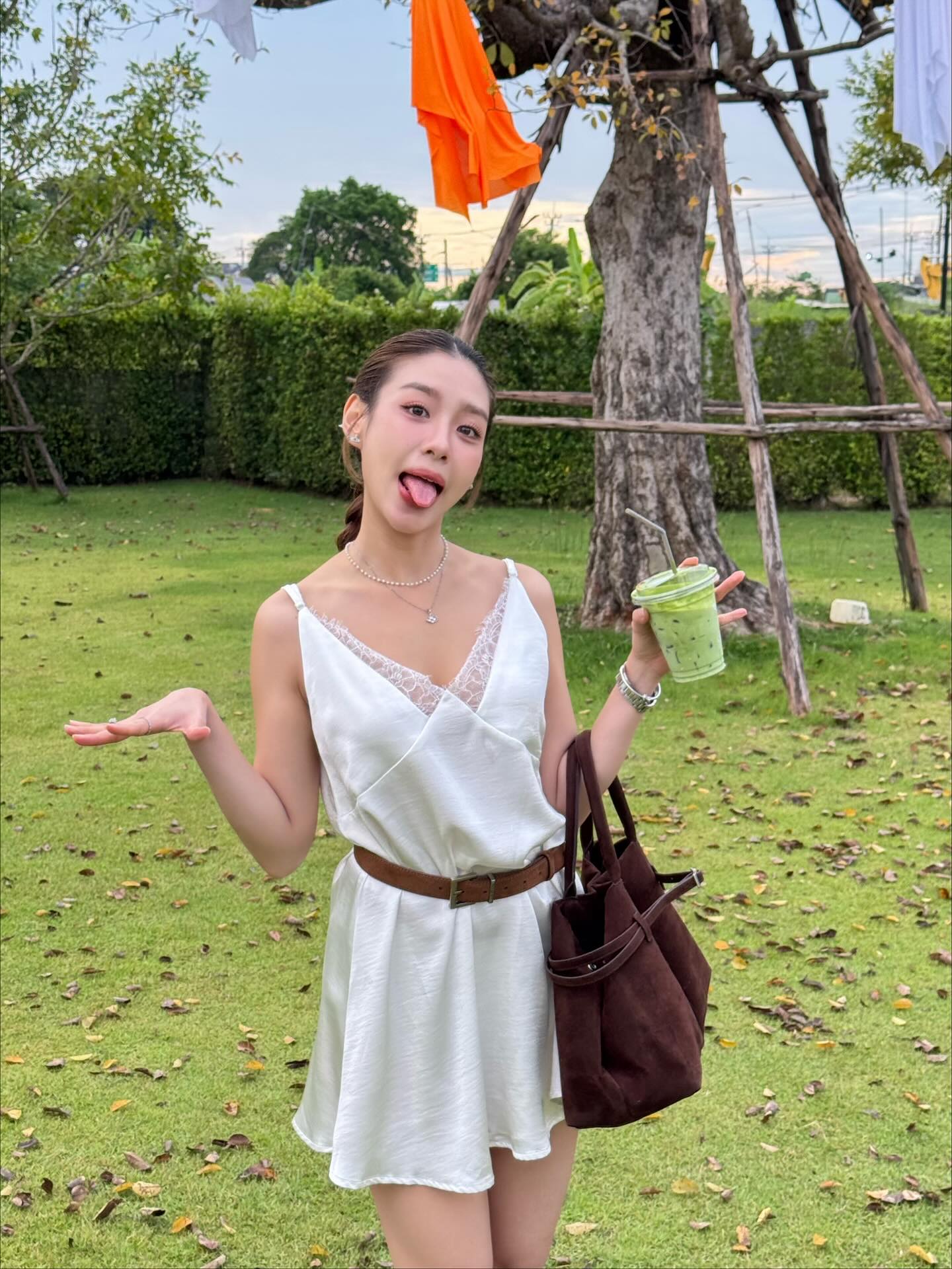 แก้ว - ณัฐรุจา ชุติวรรณโสภณ