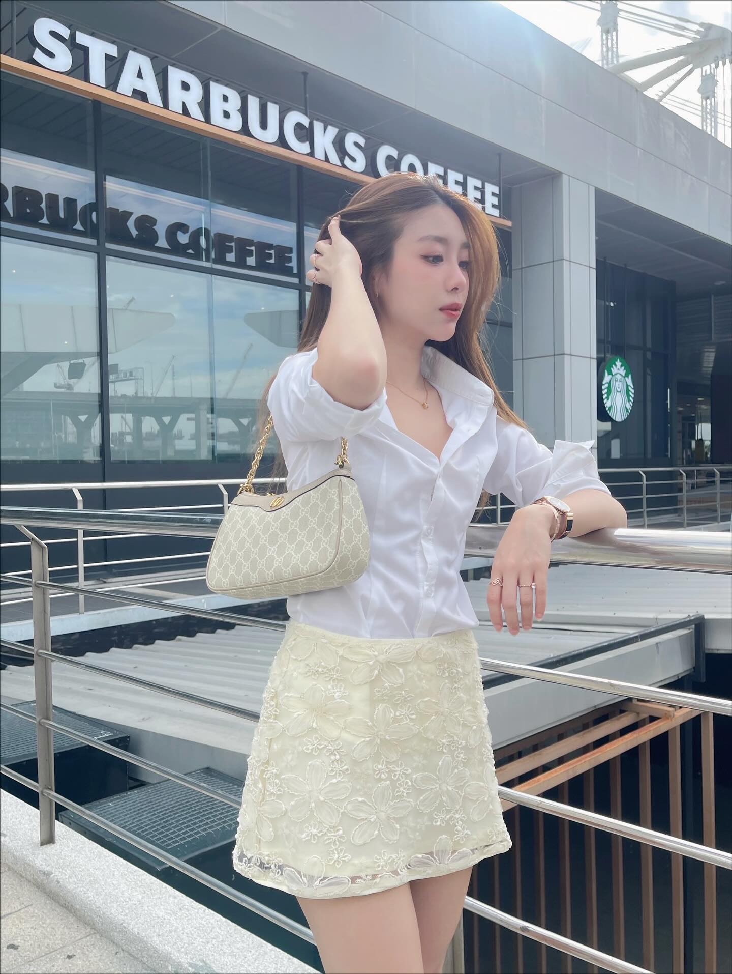 แก้ว - ณัฐรุจา ชุติวรรณโสภณ