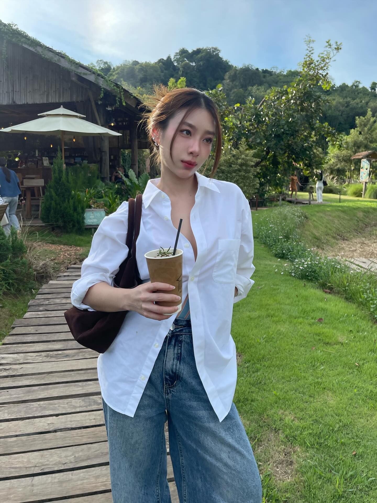 แก้ว - ณัฐรุจา ชุติวรรณโสภณ