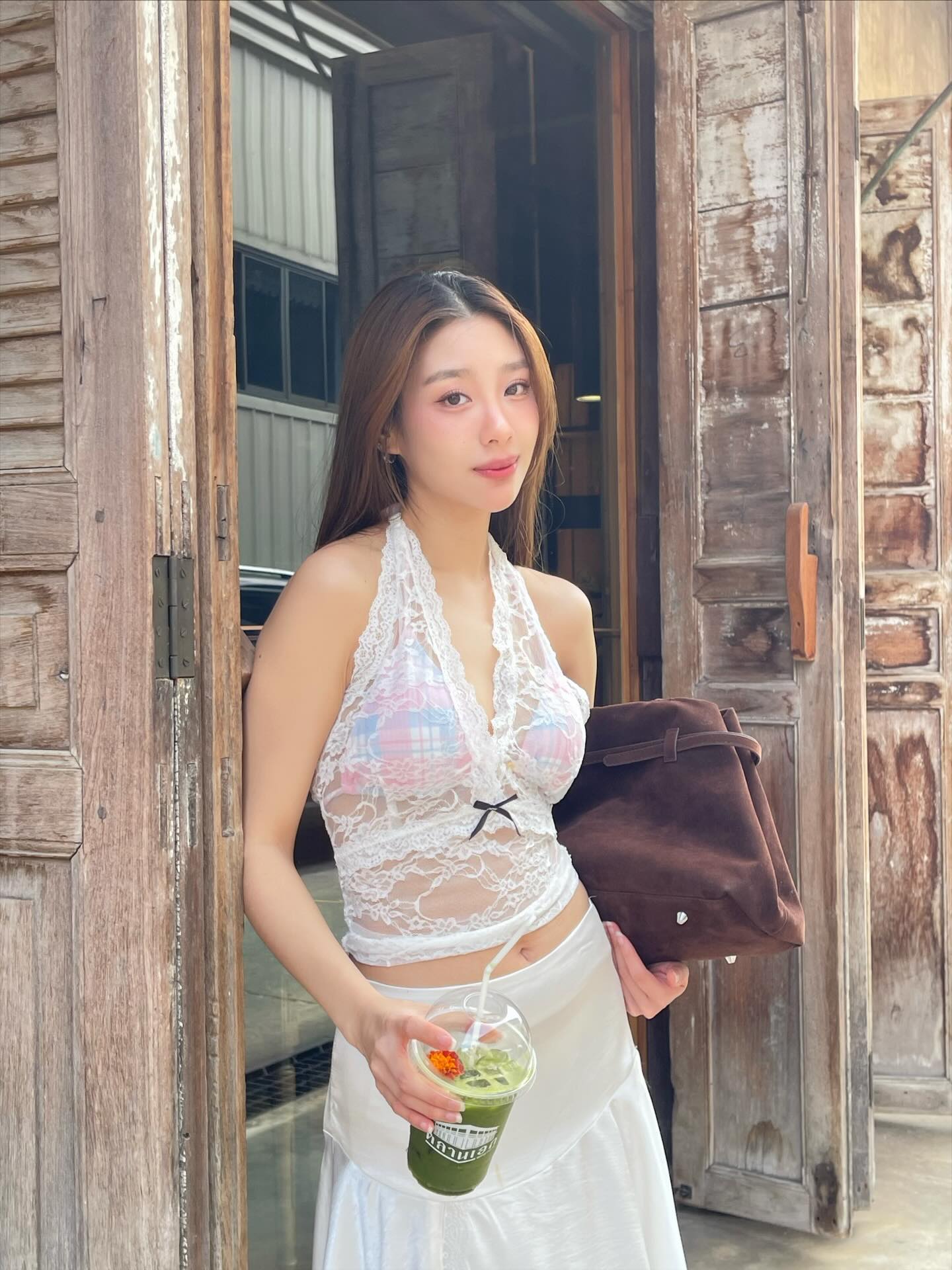 แก้ว - ณัฐรุจา ชุติวรรณโสภณ