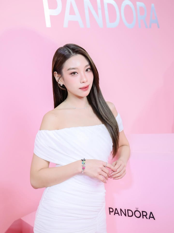 แก้ว - ณัฐรุจา ชุติวรรณโสภณ