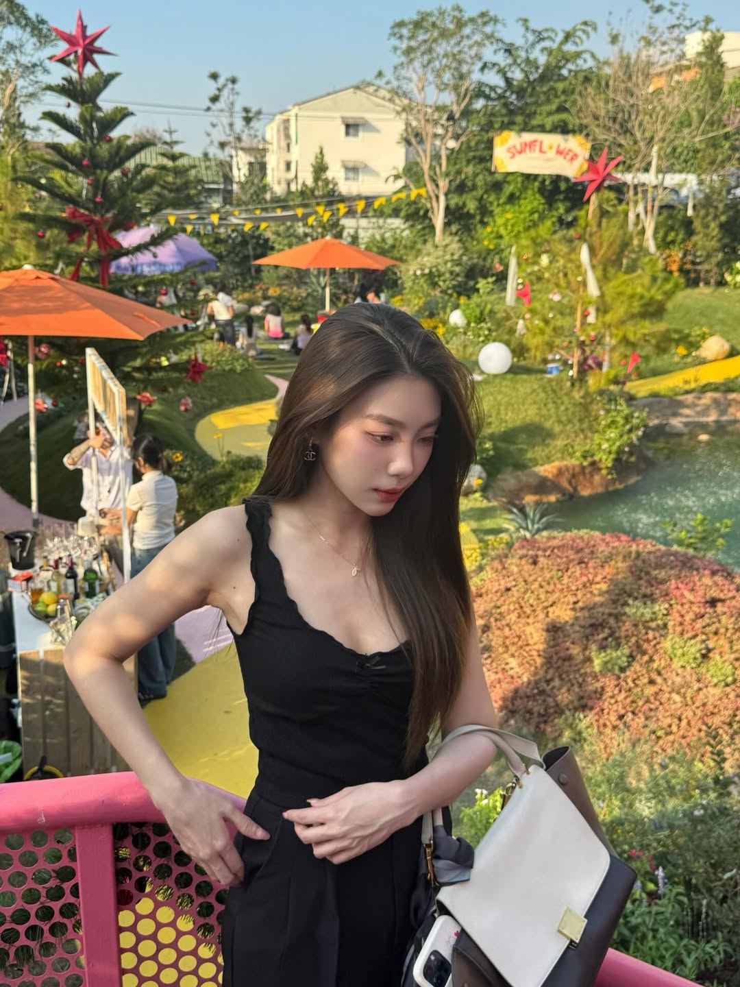 แก้ว - ณัฐรุจา ชุติวรรณโสภณ