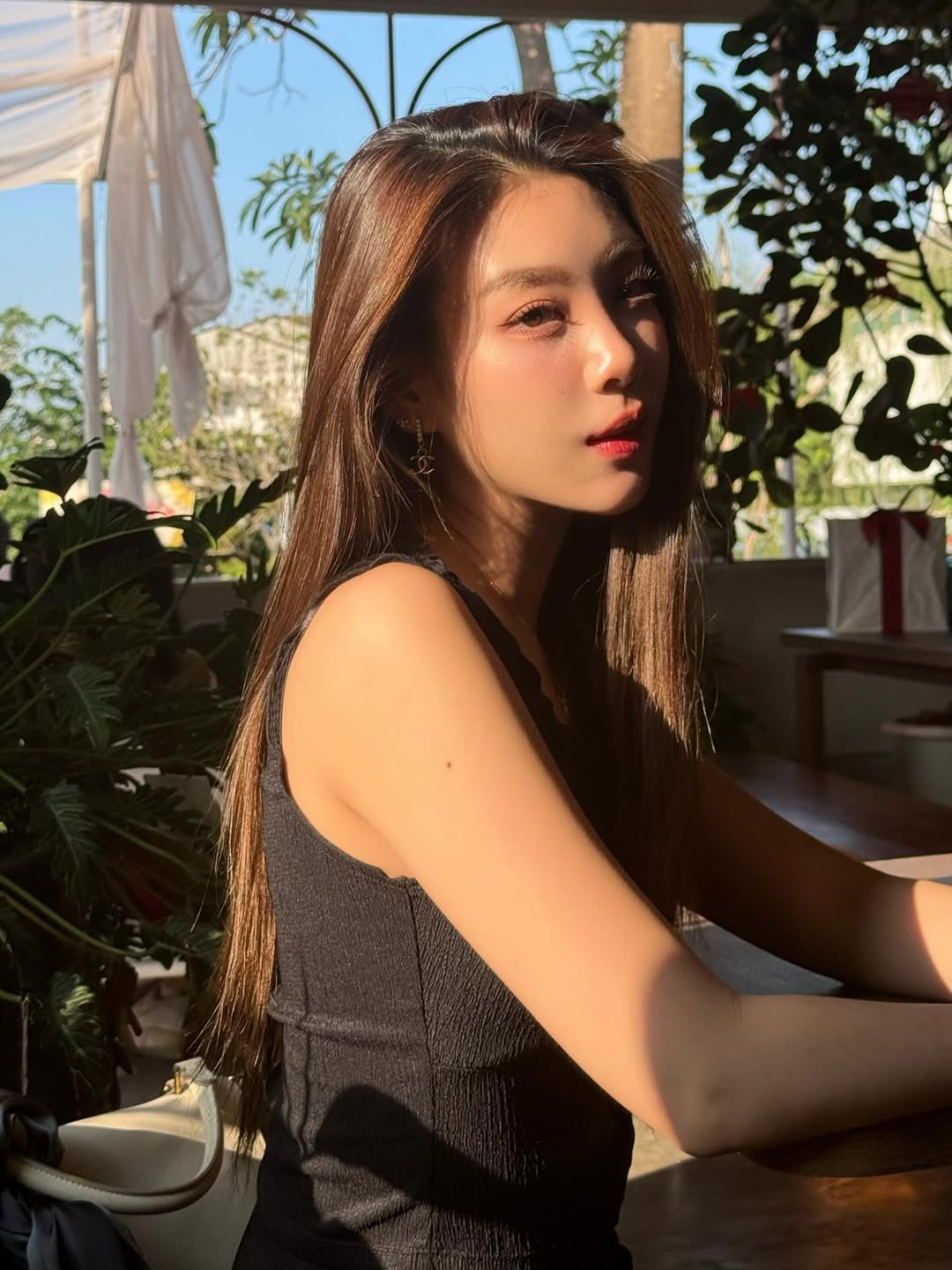 แก้ว - ณัฐรุจา ชุติวรรณโสภณ