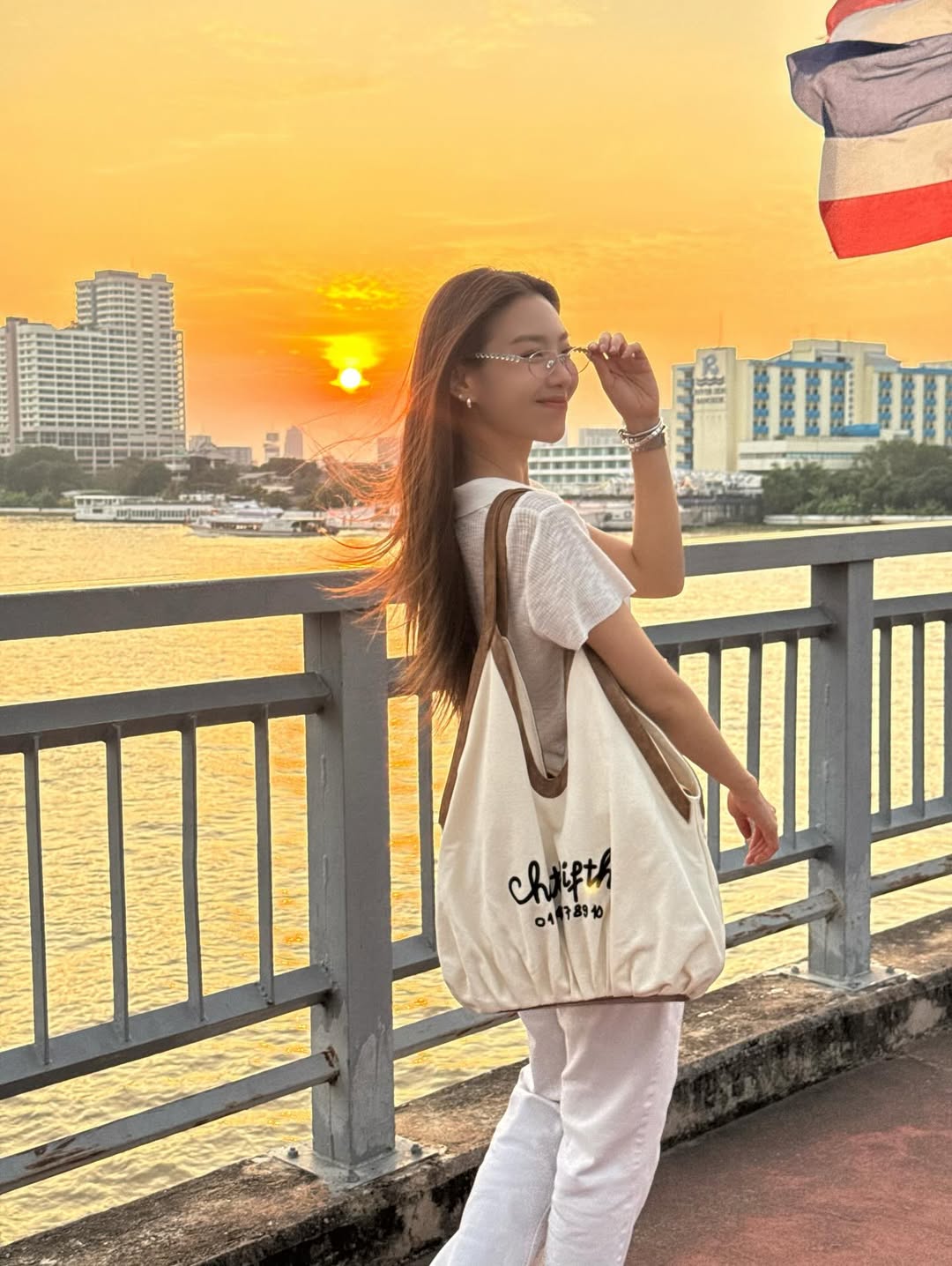 แก้ว - ณัฐรุจา ชุติวรรณโสภณ