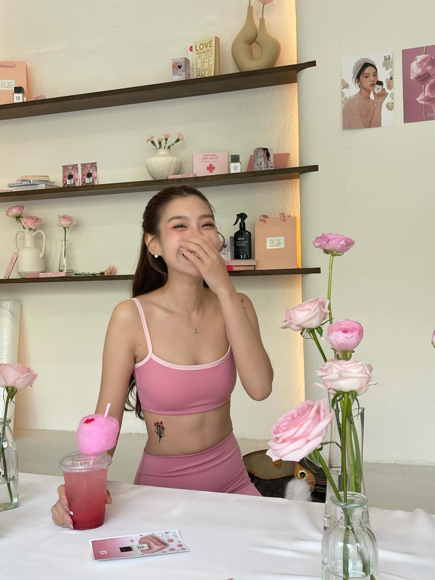 แก้ว - ณัฐรุจา ชุติวรรณโสภณ