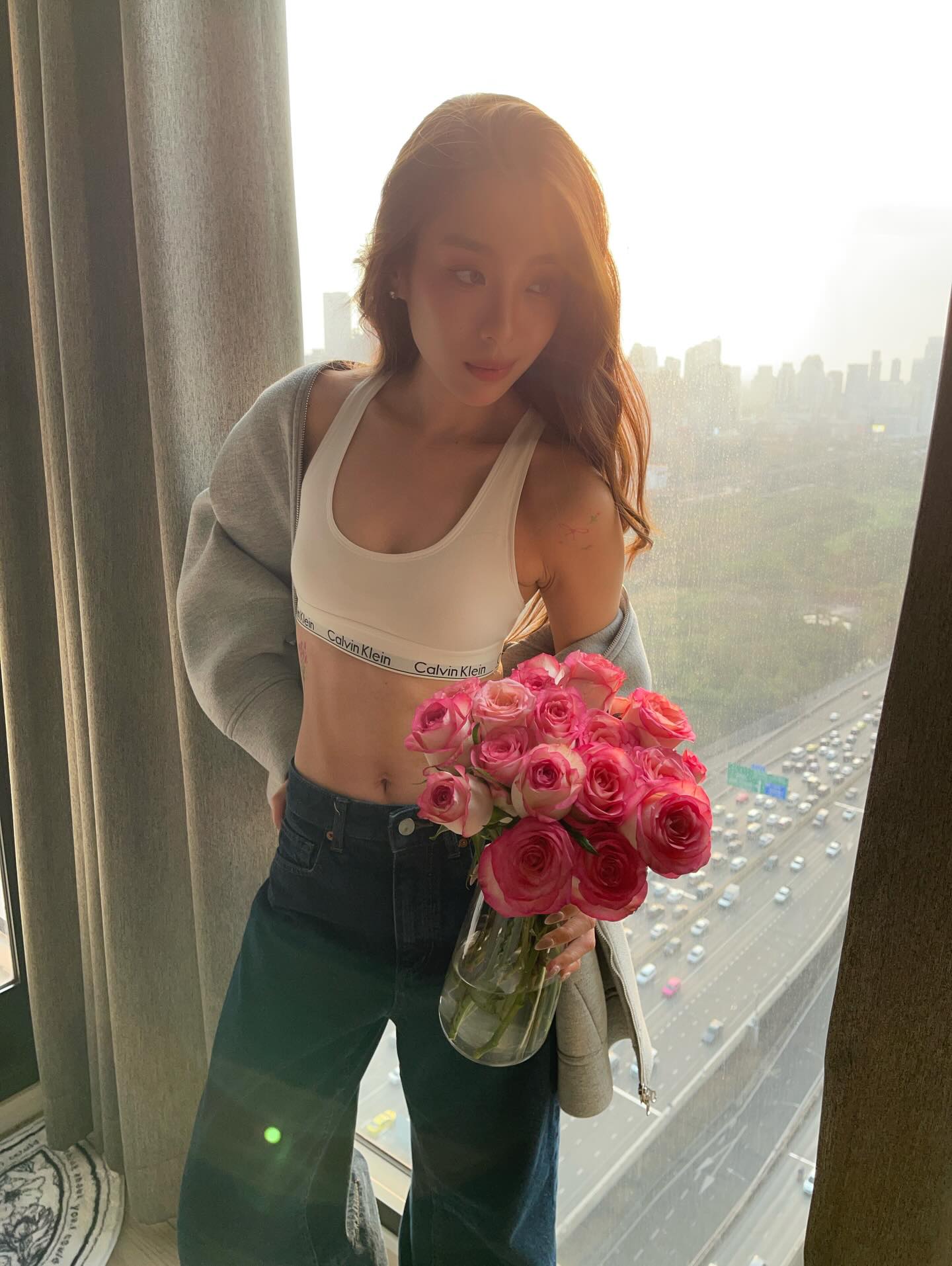 แก้ว - ณัฐรุจา ชุติวรรณโสภณ