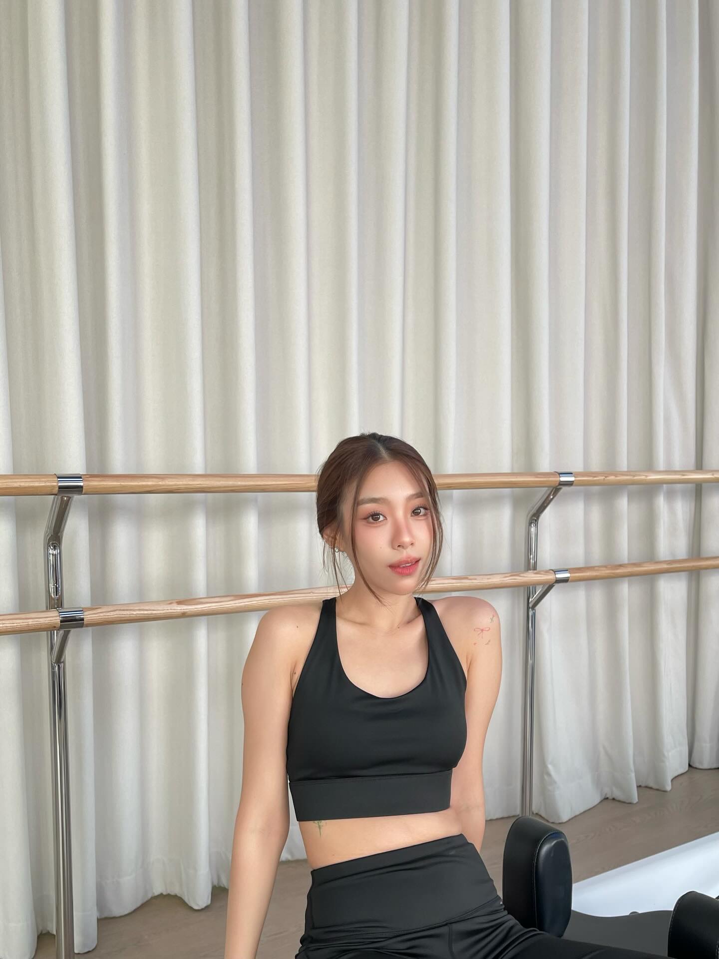 แก้ว - ณัฐรุจา ชุติวรรณโสภณ