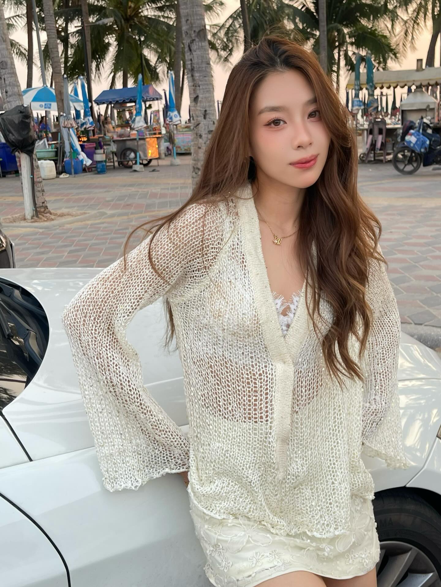 แก้ว - ณัฐรุจา ชุติวรรณโสภณ