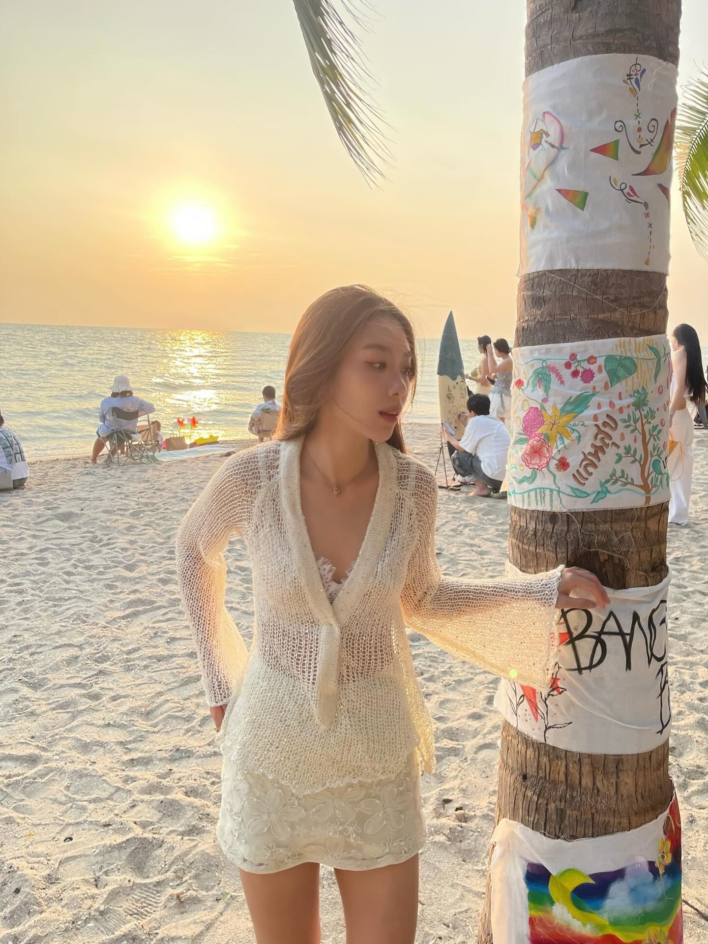 แก้ว - ณัฐรุจา ชุติวรรณโสภณ